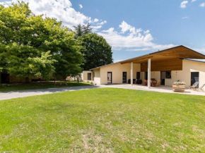 Gîte moderne avec jardin clos, 4 chambres, proche Château de Gy - FR-1-583-80